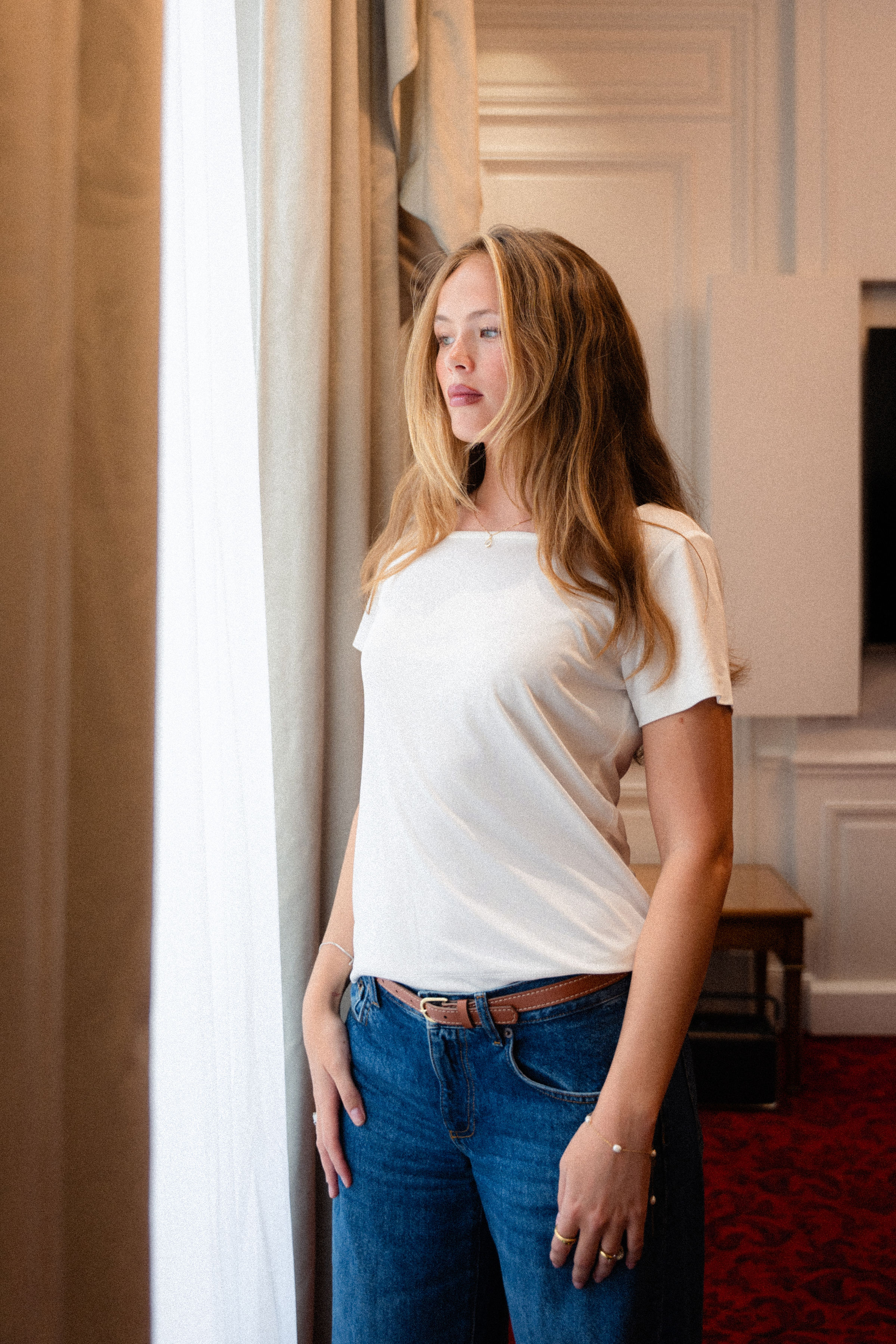 Undyed Tee-Blouse editorial portrait